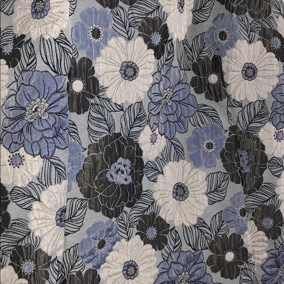 Moving Sale - Picture 3 of 5